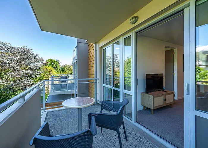 111 Apartment *
