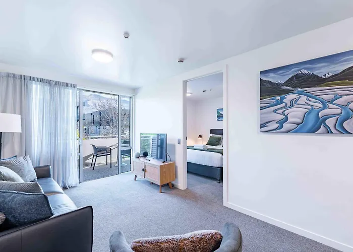 111 Wanaka